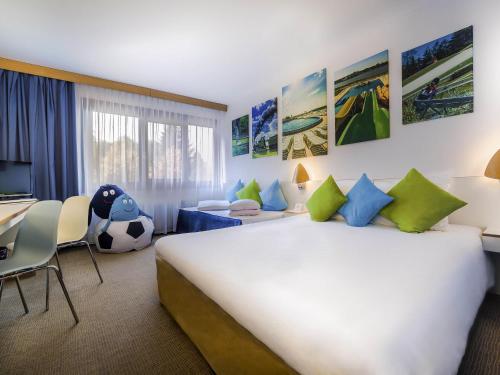 Descubra Malta del hotel Novotel Poznan Malta. Foto 4