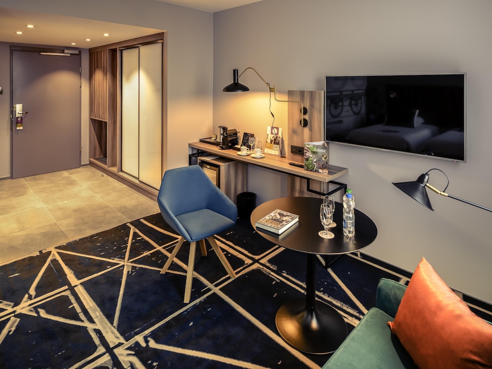 Habitación Privilege con dos camas individuales del hotel Mercure Poznan Centrum. Foto 9