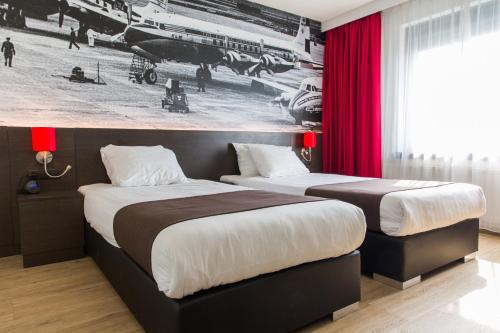 Habitación Cuádruple del hotel Best Western Plus Amsterdam Airport. Foto 1
