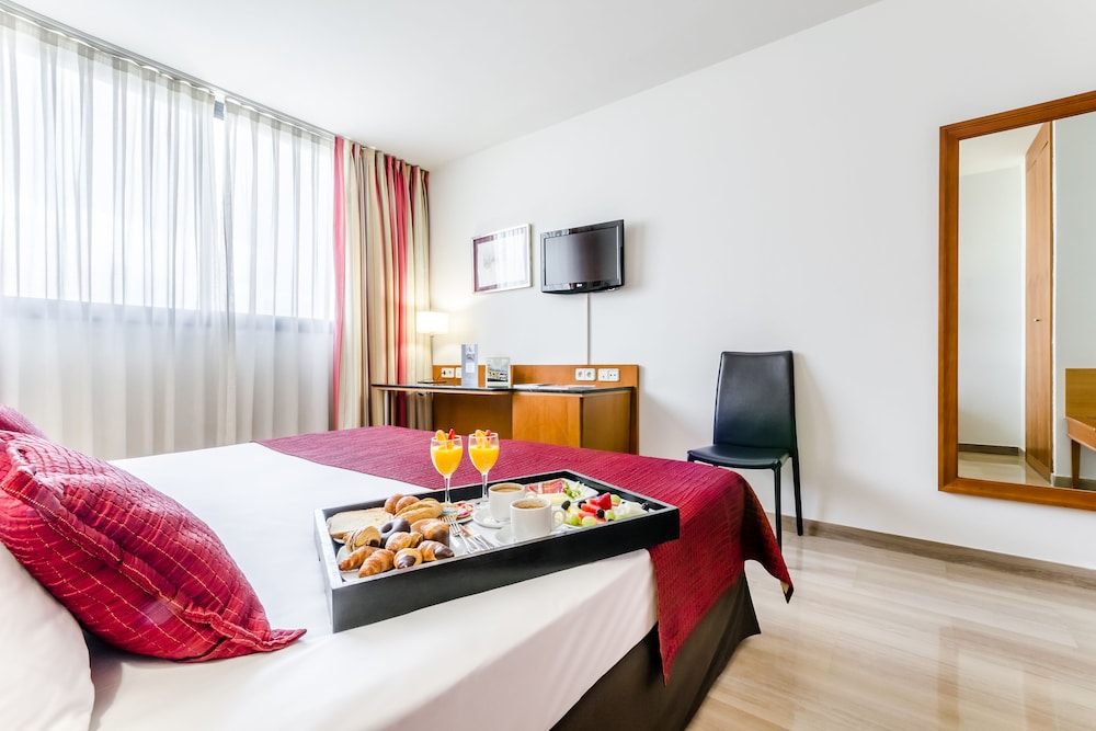 Habitación estándar doble del hotel Exe Barberà Parc. Foto 1