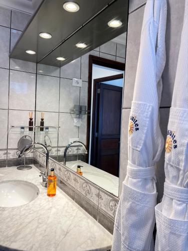 One-Bedroom Apartment with Balcony or Terrace del hotel Sunsuites Carolina and Collection. Foto 7