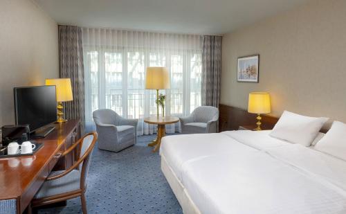 Habitación Doble Clásica - 1 o 2 camas del hotel Maritim Köln. Foto 3