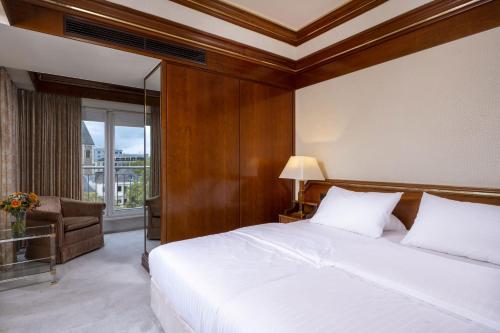 Suite Deluxe del hotel Maritim Köln. Foto 2