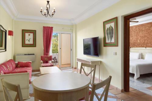 Grand Suite con terraza del hotel Las Aguilas Tenerife, Affiliated By Melia. Foto 1