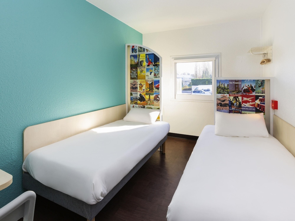 Habitación, 2 camas individuales del hotel f1 Angoulême