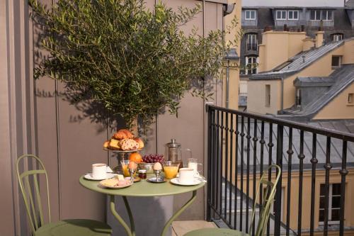 Habitación con balcón del hotel des Orfèvres. Foto 4