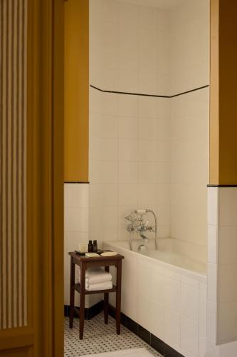 Habitación Doble Superior del hotel des Orfèvres. Foto 6