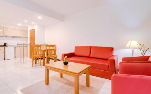 Apartamento de 1 dormitorio (3 personas) del hotel Monica Isabel Beach Club. Foto 3