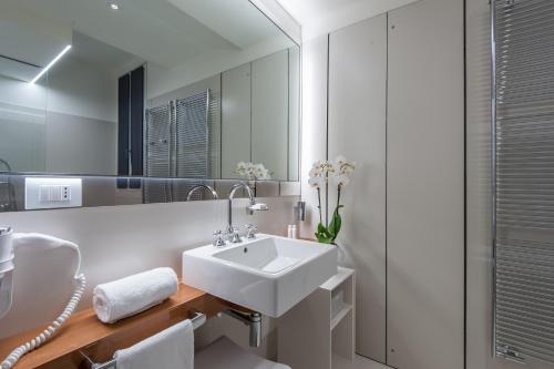 Apartamento Deluxe de 1 dormitorio con vistas - No fumadores del hotel Rialto. Foto 3
