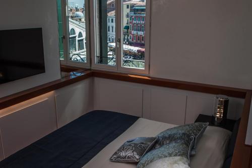 Apartamento Deluxe de 1 dormitorio con vistas - No fumadores del hotel Rialto. Foto 7