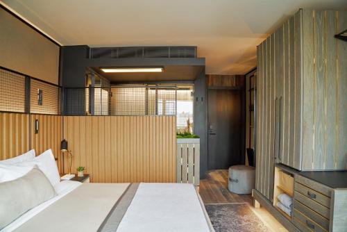 Habitación Deluxe con cama extragrande del hotel 1 Brooklyn Bridge. Foto 2