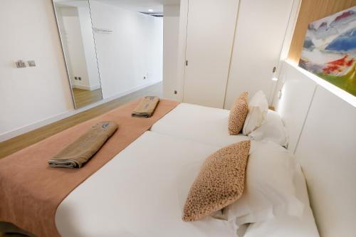 Suite Junior (2 adultos) del hotel Morasol Suites. Foto 6