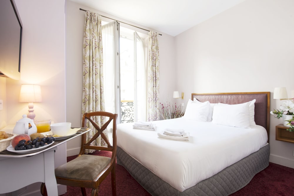 Habitación estándar del hotel France Louvre