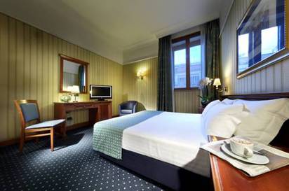 Habitación Doble del hotel Exe International Palace. Foto 1