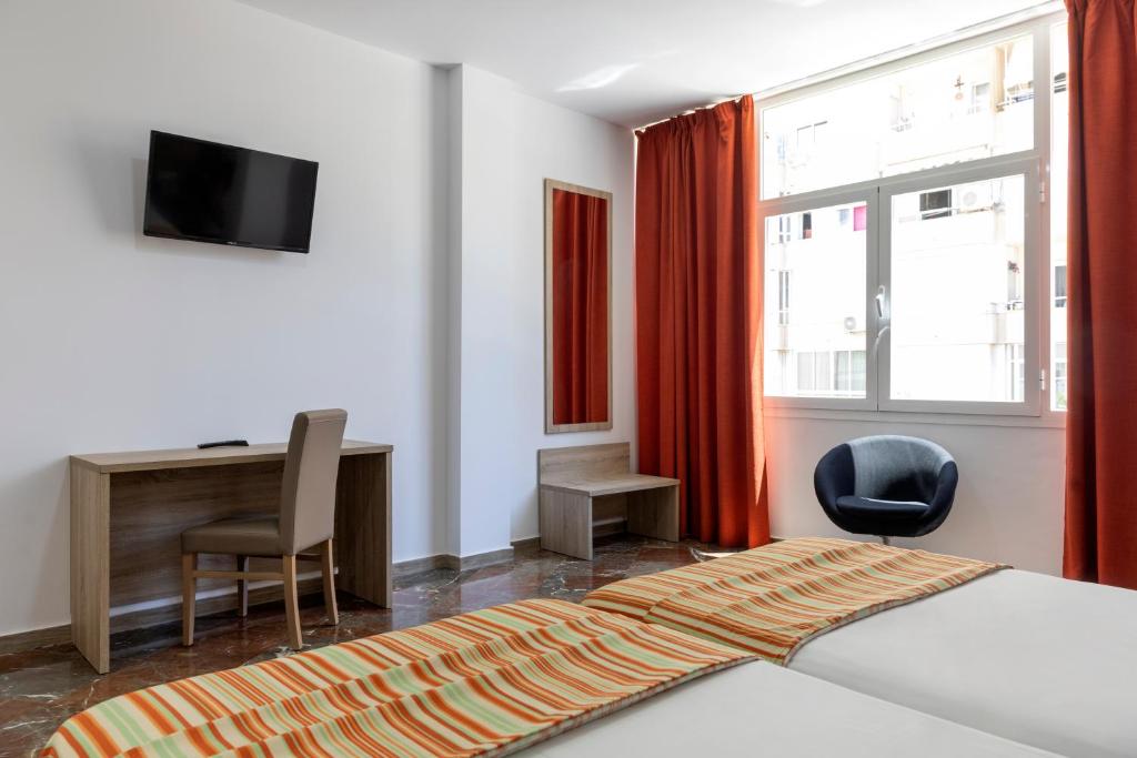 Habitación doble Económica del hotel tent Torremolinos. Foto 1