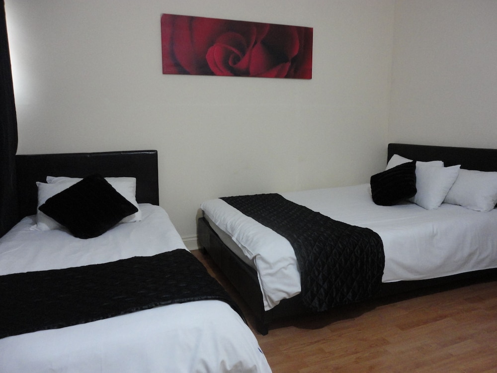Habitación Triple Básica del hotel City View Roman Road Market. Foto 1