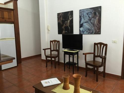 Apartamento con 1 dormitorio y vistas al mar - Fumadores del hotel Apartamentos Los Verodes. Foto 33