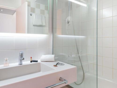 Habitación Doble Estándar - 2 camas del hotel Ibis Styles Gare De L'Est Chateau Landon