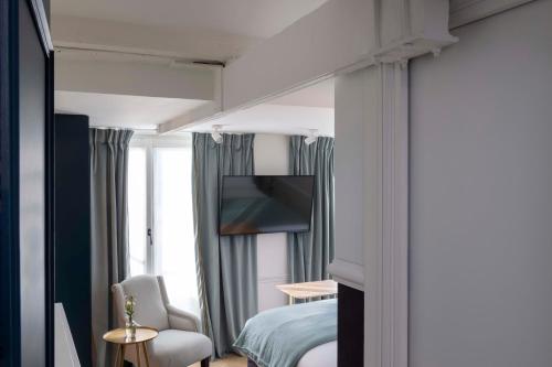 Vistas a París del hotel Louvre Montana. Foto 6