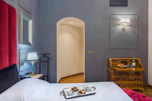 Suite del hotel Grand Villa Politi. Foto 7