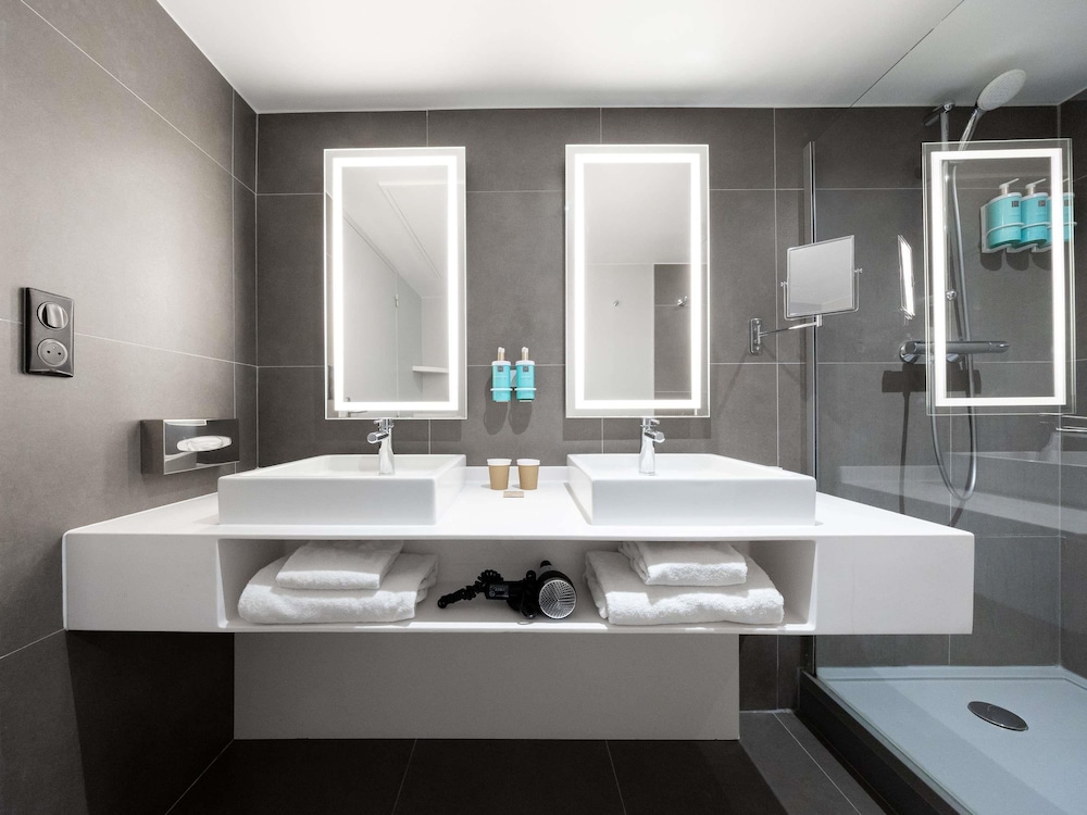 Suite superior, 1 cama doble con sofá cama del hotel Novotel Suites Montpellier. Foto 9