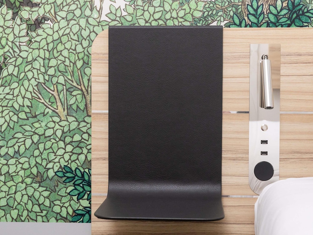 Apartamento superior, 1 cama doble con sofá cama del hotel Novotel Suites Montpellier. Foto 6
