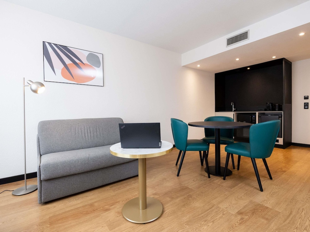 Suite clásica, 1 cama doble con sofá cama del hotel Novotel Suites Montpellier