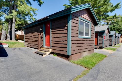 Cabaña 9 del hotel Cobble Mountain Lodge Llc