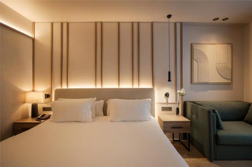 Habitación Superior del hotel H10 Puerta De Alcalá