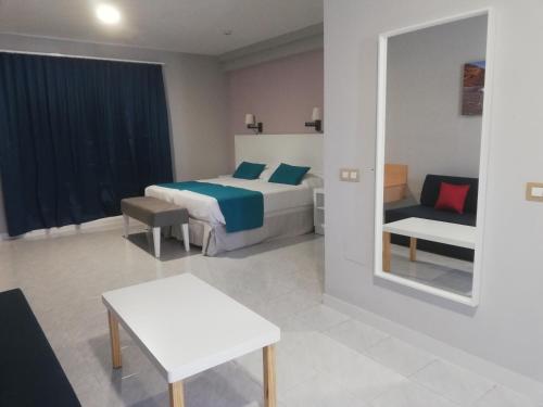 Studio Upper Floor (3 Adults) del hotel Oceano. Foto 1