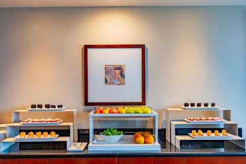 Suite Premium con vistas a la ciudad y acceso al salón executive del hotel Grand Hotel Prague Towers - Czech Leading Hotels. Foto 4