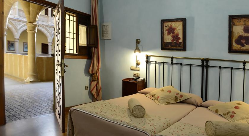 Habitación doble del hotel Cetina Palacio De Los Salcedo