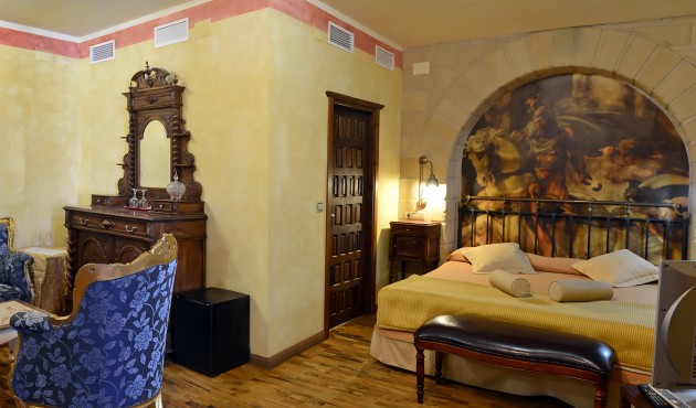 Junior suite del hotel Cetina Palacio De Los Salcedo