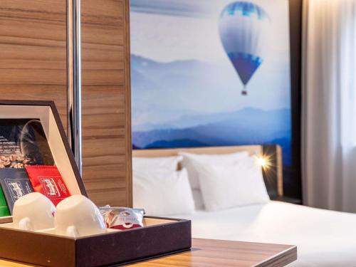 Suite Doble Superior - Cama grande del hotel Novotel Suites Colmar Centre. Foto 4