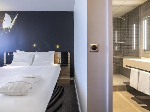 Habitación Ejecutiva Cómoda con 1 cama doble del hotel Novotel Wroclaw City. Foto 3