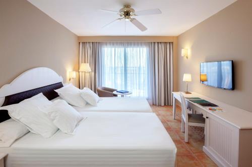 Habitación Doble Superior - 2 camas del hotel Smy Isla Cristina. Foto 1