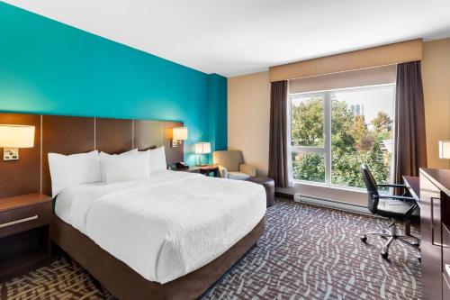 Habitación - No fumadores - Cama grande del hotel Best Western Plus Montreal
