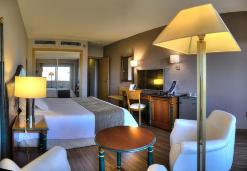 Habitación Doble - 2 camas del hotel Beatriz Toledo Auditorium and Spa. Foto 1