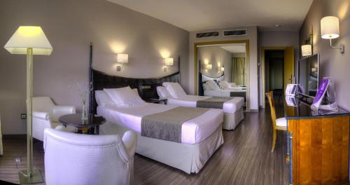 Habitación Doble - 2 camas del hotel Beatriz Toledo Auditorium and Spa. Foto 5