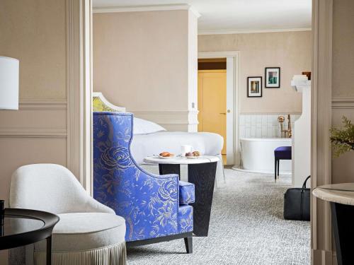 Suite Prestige con salón y terraza - 1 cama extragrande - 6.ª planta del hotel Sofitel Le Scribe Paris Opéra. Foto 1