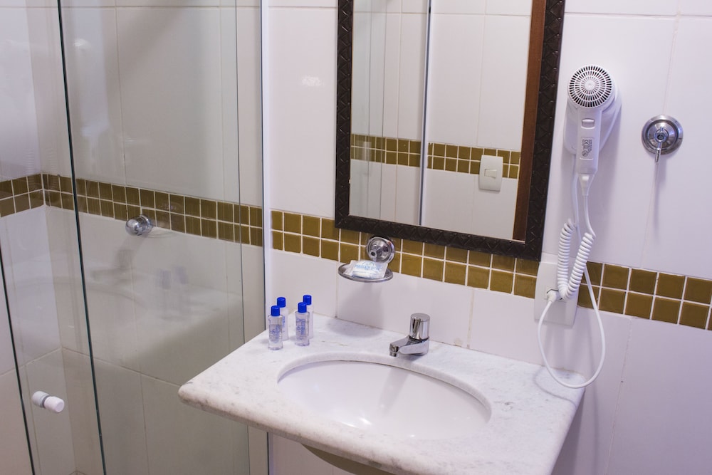 Habitación estándar doble del hotel Pousada Do Centro. Foto 4