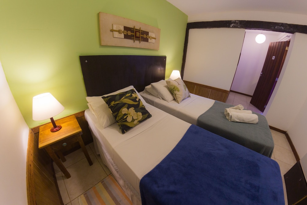 Habitación Triple Estándar del hotel Pousada Do Centro. Foto 1