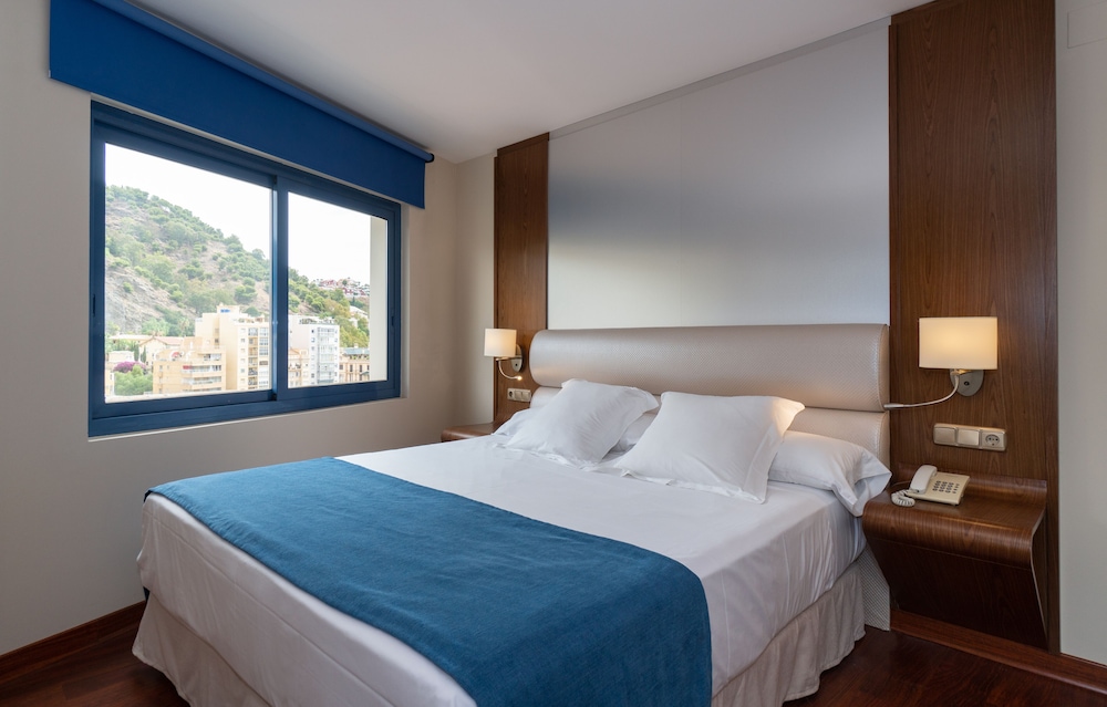 Habitación doble superior del hotel Ms Maestranza. Foto 1