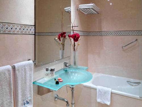 Habitación doble del hotel Exe Zarzuela Park. Foto 1