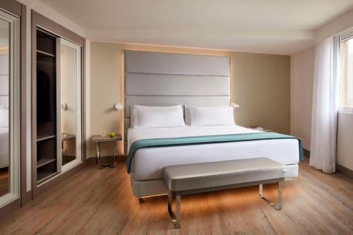 Habitación Familiar del hotel Nh Madrid Zurbano. Foto 3