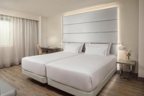 Habitación Doble Estándar - 1 o 2 camas del hotel Nh Madrid Zurbano