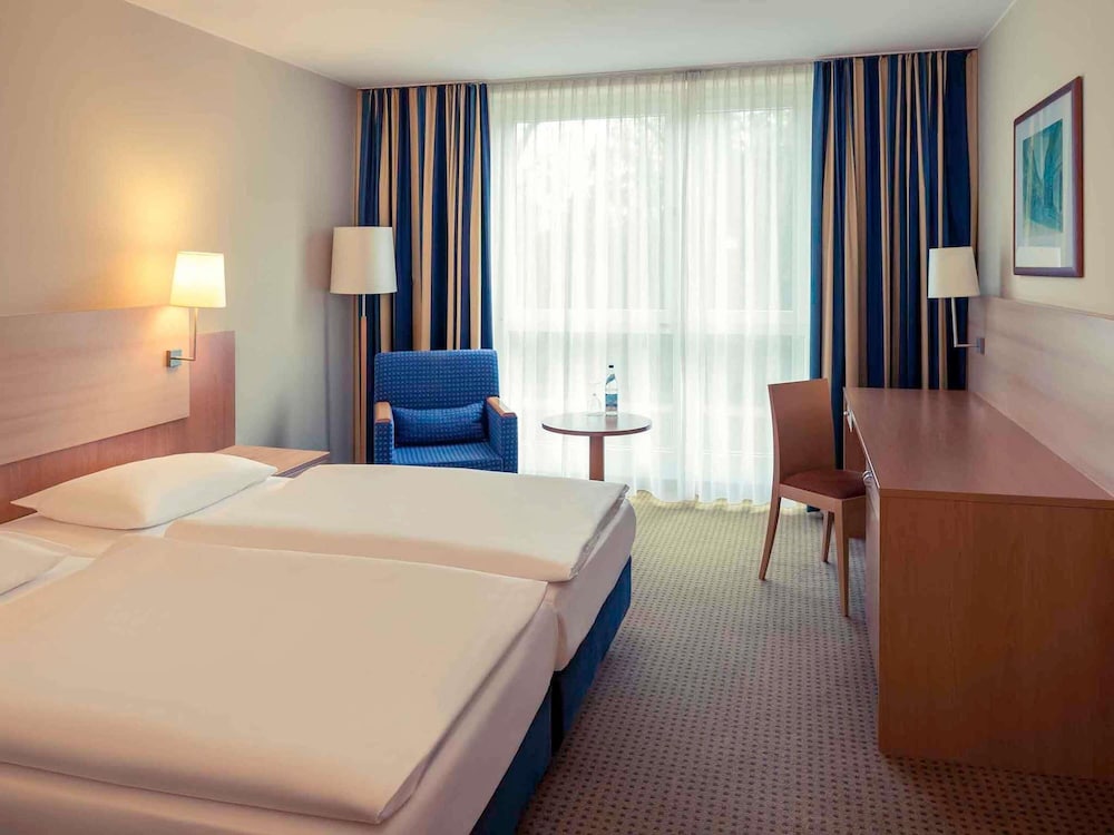 Habitación estándar con dos camas individuales del hotel Mercure Schweinfurt Maininsel
