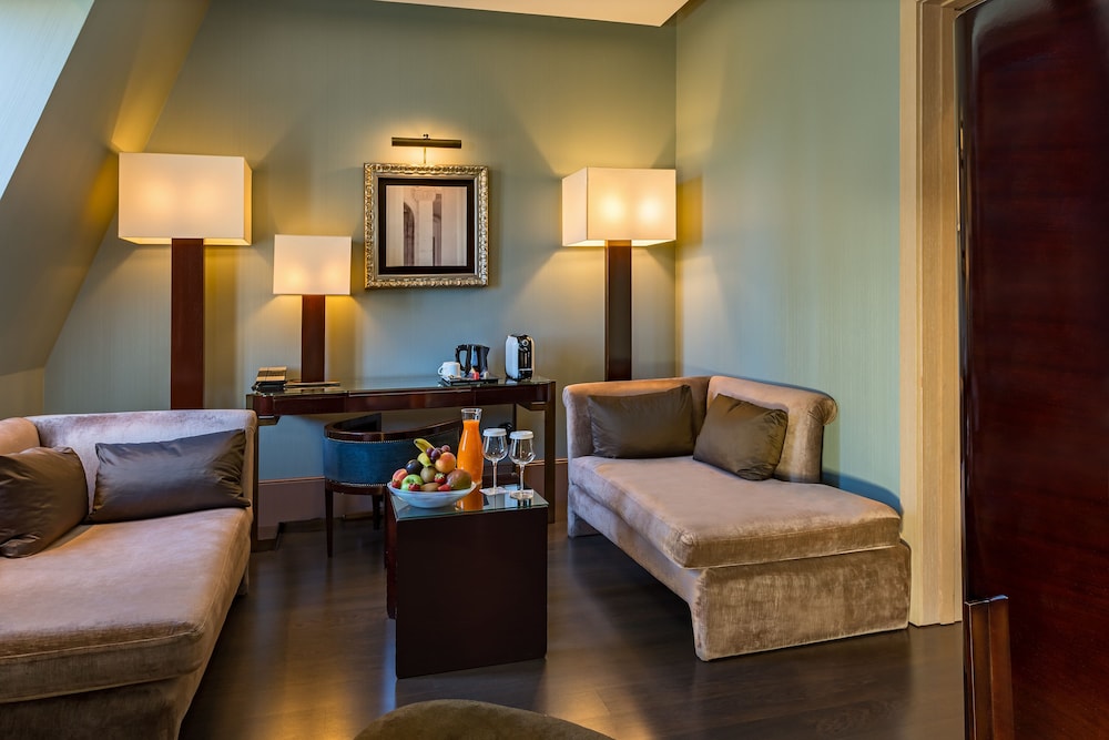 Suite junior (with extra bed) del hotel Casa Fuster