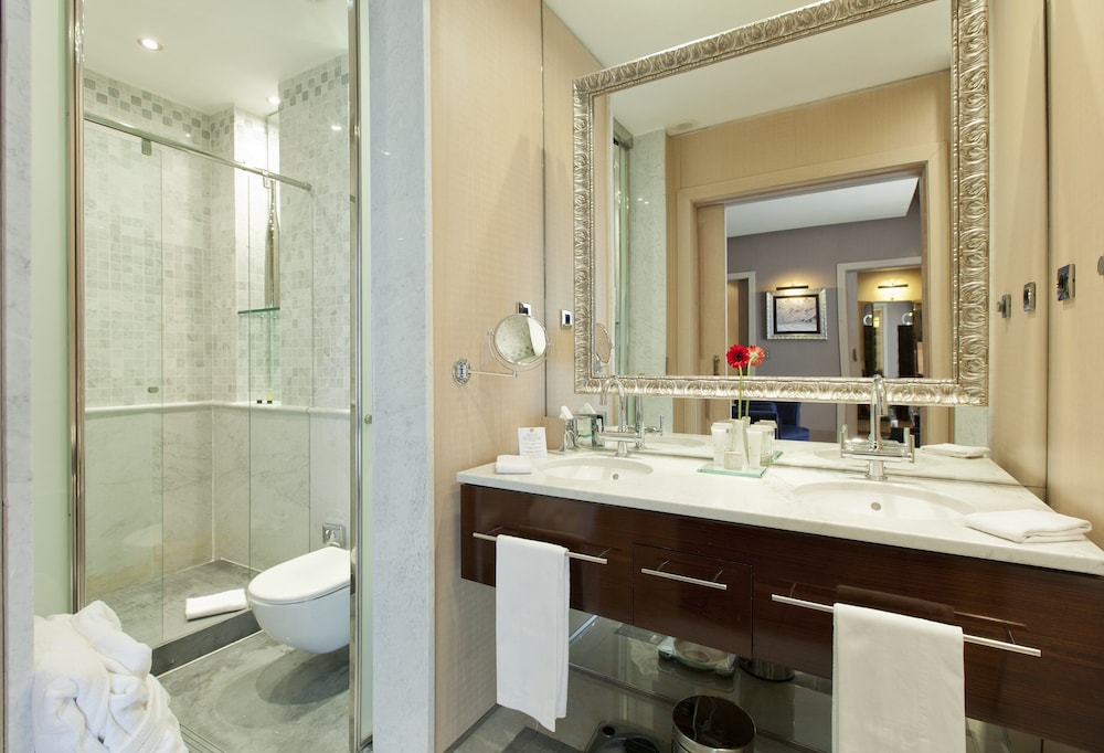 Suite junior (with extra bed) del hotel Casa Fuster. Foto 4