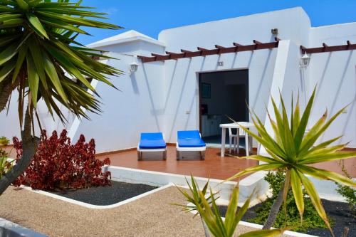 Apartamento Balcón o Terraza Con Cocina 1 habitación Con Vistas Sofá Cama incluido 2 Camas individuales del hotel La Laguneta. Foto 22